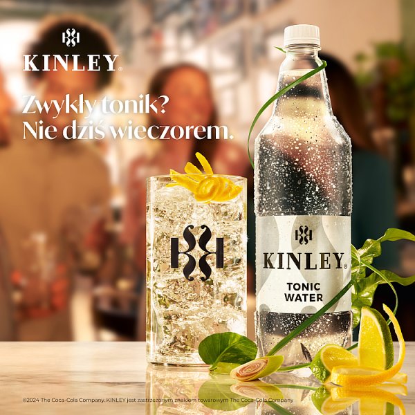 Kinley Pink Grapefruit &amp; Mint Napój gazowany 1 l