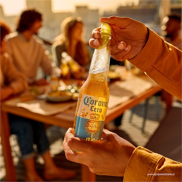 Corona Cero Piwo bezalkoholowe 330 ml