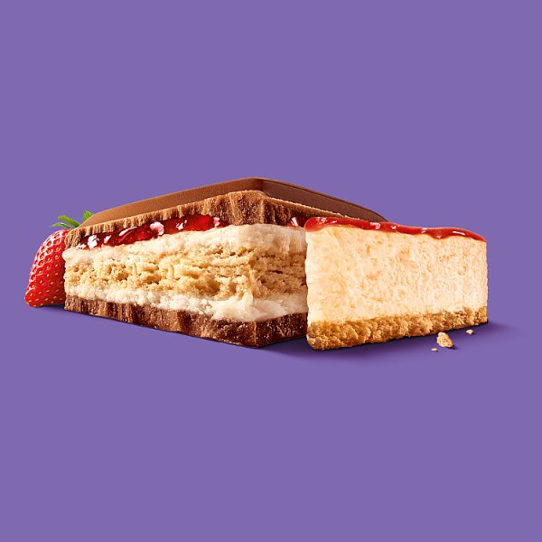 Milka Mmmax Herbatnik nadzienie o smaku sernika i nadzienie truskawkowe w czekoladzie mlecznej 300 g