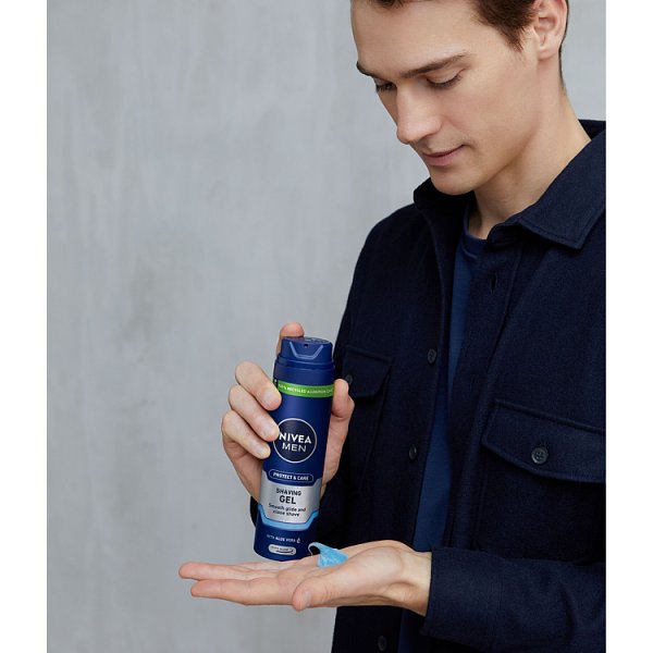 Nivea MEN Protect &amp; Care Ochronny żel do golenia 200 ml