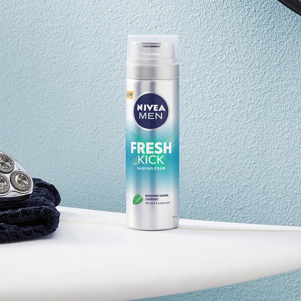 Nivea MEN Fresh Kick Pianka DO Golenia 200 ml