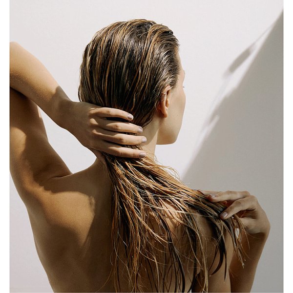 Nivea Color Brilliance Szampon chroniący kolory 400ml