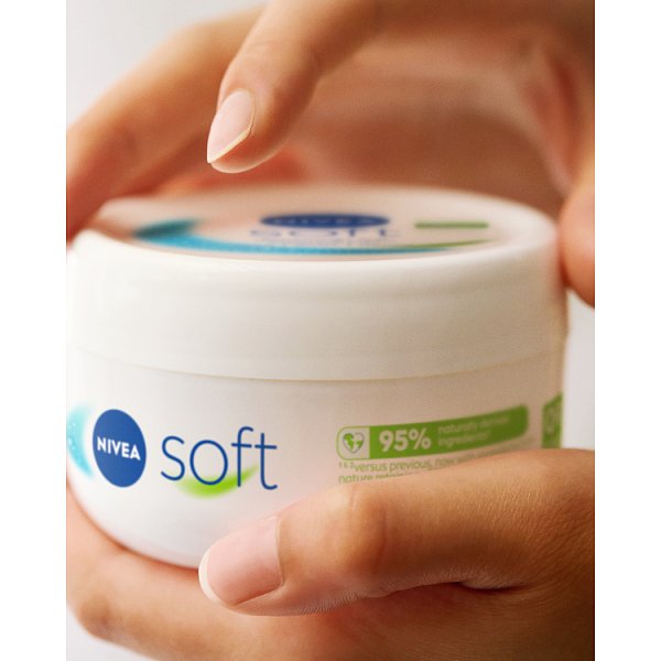 Nivea Soft Krem uniwersalny intensywnie nawilżający do ciała, twarzy i rąk 200 ml