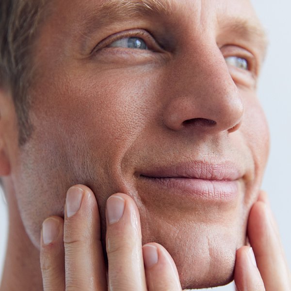 Nivea MEN Sensitive Łagodzący krem do golenia 100 ml