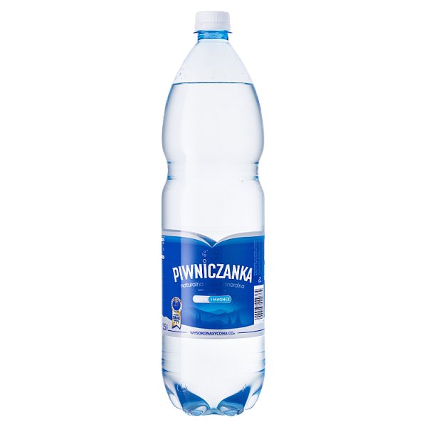 Woda gazowana Piwniczanka mineralna 1,5l doliczana jest kaucja 50 gr 
