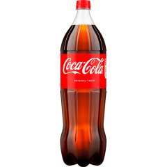 Napój gaz Coca-Cola do ceny doliczana jest kaucja 50 gr. 