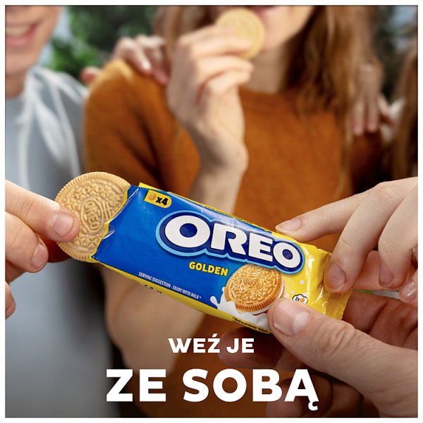 OREO Golden o smaku waniliowym ciasteczka z nadzieniem idealne do podróży 4 sztuki 44 g