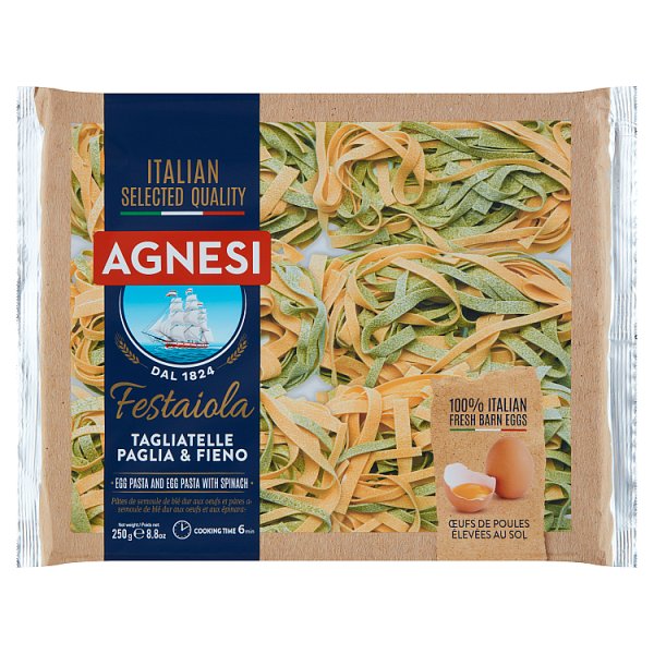 Agnesi Tagliatelle Paglia &amp; Fieno Makaron jajeczny i makaron jajeczny ze szpinakiem 250 g