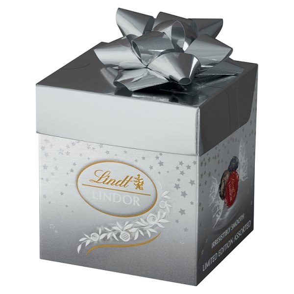 Lindt Lindor Pralinki z czekolady mlecznej białej i gorzkiej z nadzieniem 75 g