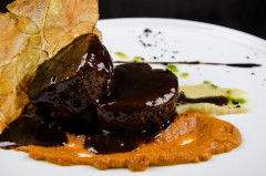 Policzki wieprzowe pieczone 