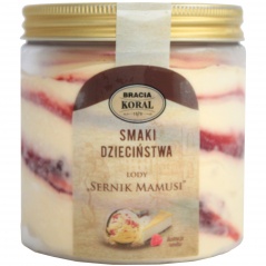 Smak dzieciństwa o smaku sernika z ciasteczkami i sosem truskawkowym 