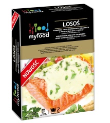 Łosoś norweski z sosem śmietankowo chrzanowym z pietruszką. 