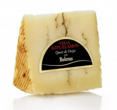 Ser owczy Vega Sotuelamos z borowikami 