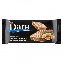 Wafel Dare z kremem kakaowym i kawałkami orzeszków 