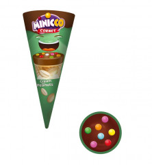 Rożek minicco cornet z kremem z orzeszkami ziemnymi i drażetkami 