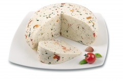 Ser Koryciński z pomidorem bazylią i czosnkiem 