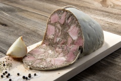 Salceson wiejski wieprzowy Wiorek 