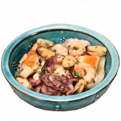 Sałatka z owoców morza Safari 