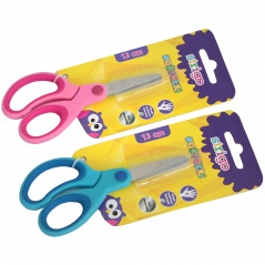 Nożyczki dla dzieci z gumowym wykończeniem 