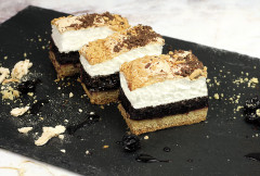 Ciasto pleśniak jagodowy kg 