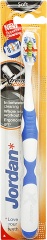 Szczoteczka Jordan Xtreme Clean miękka 