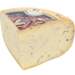 Ser gouda z orzechem włoskim cheese rebelz 