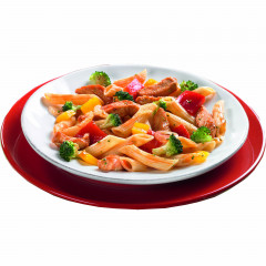 Danie makaron penne z kurczakiem + koszt opak. 0,31 zł 