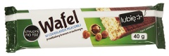 Wafel w czekoladzie mlecznej przekładany kremem orzechowym lubię :) 