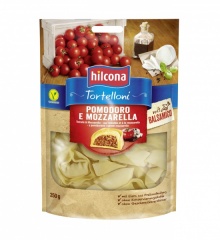 Tortelloni z pomidorami mozzarellą i octem balsamicznym 