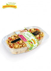 Sałatka z kaszą bulgur, ciecierzycą i suszonymi pomidorami 