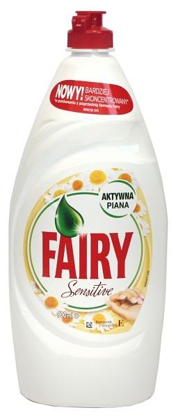 Fairy płyn do mycia naczyń rumianek z witaminą E, 900ml