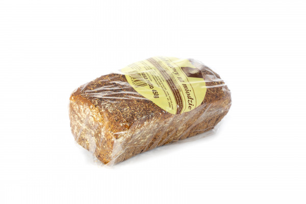 Chleb razowy na miodzie krojony 