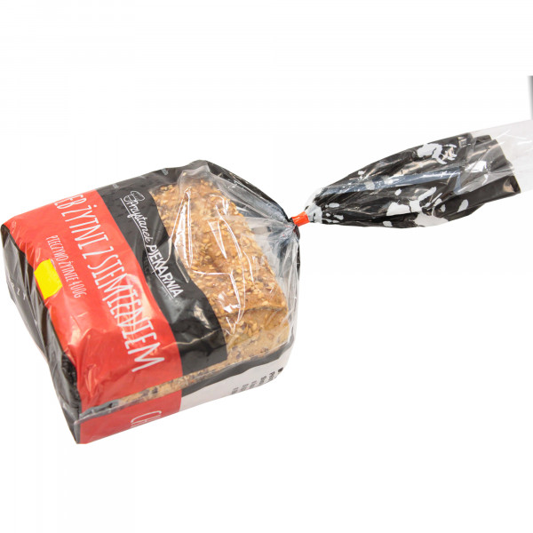 Krzosek-chleb żytni z siemieniem lnianym krojony 