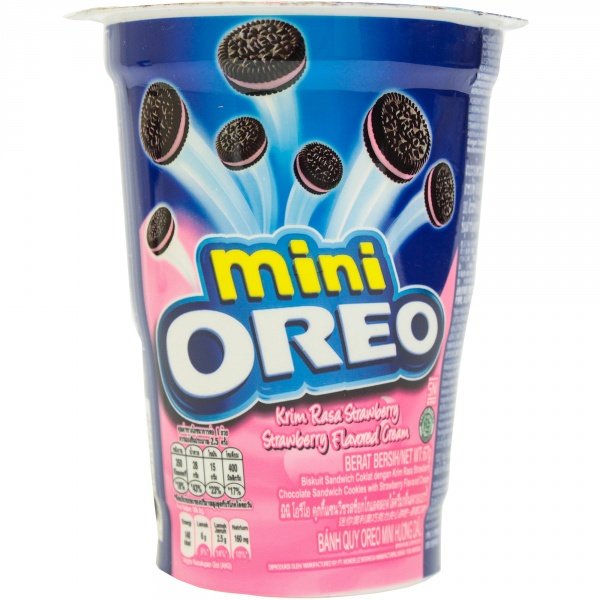 Oreo mini strawberry flavored creme 